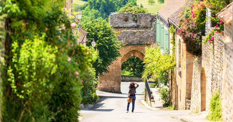 Ab Sarlat: Beynac- & Domme-Tour mit Bootsfahrt auf der Dordogne